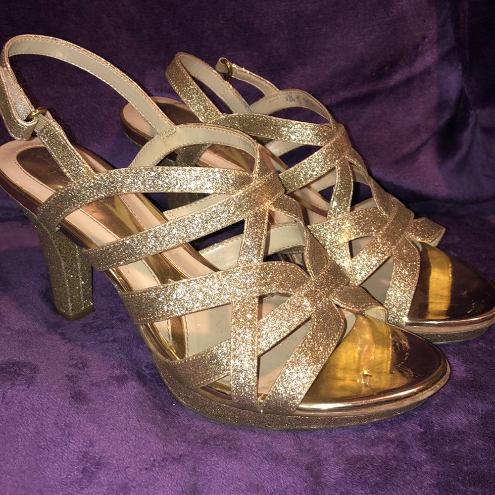 Gold Naturalizer N5 Comfort Heels